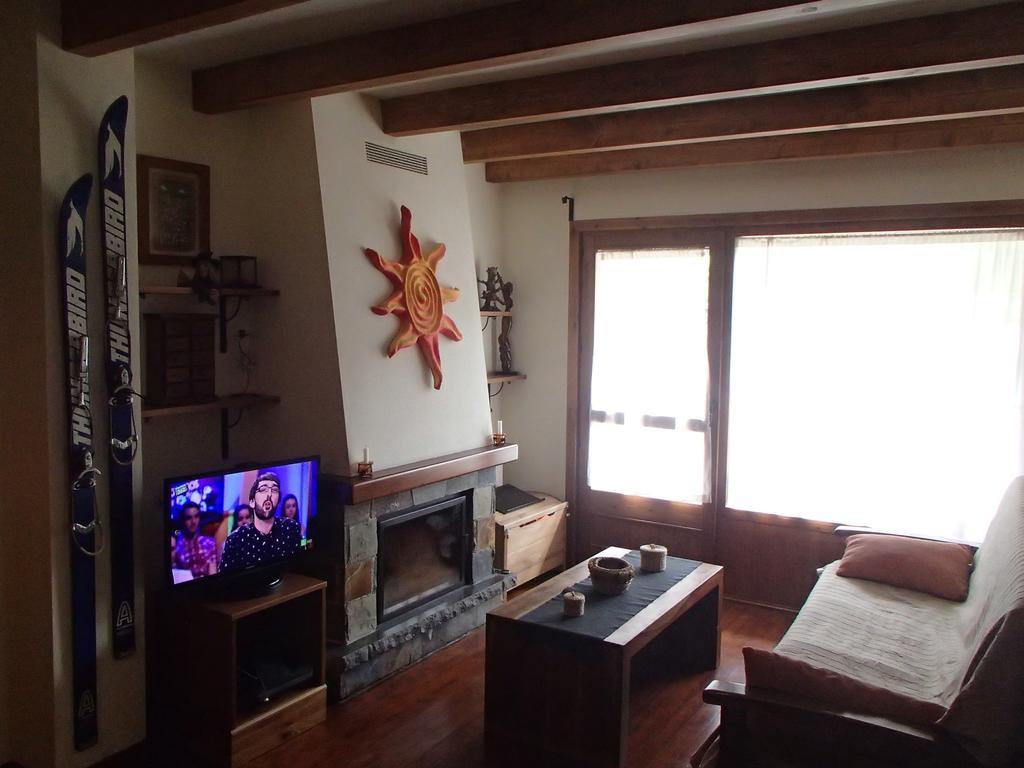 Apartmentsuitespain Baqueira Jardin Эстерри-д'Анеу Экстерьер фото