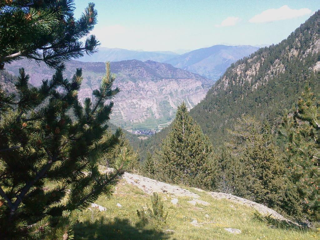 Apartmentsuitespain Baqueira Jardin Эстерри-д'Анеу Номер фото
