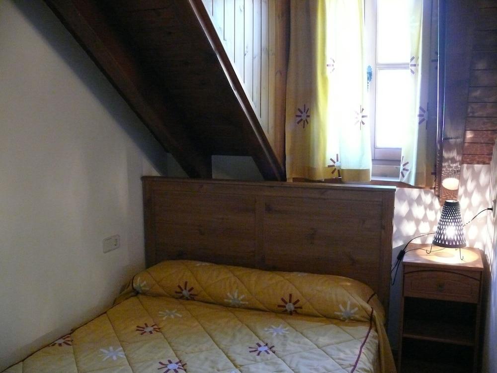 Apartmentsuitespain Baqueira Jardin Эстерри-д'Анеу Экстерьер фото